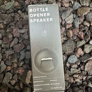Bottle opener mini speaker